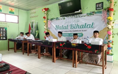 Yayasan Matholiul Ulum Banjaragung Gelar Halalbihalal dan RAT Koperasi ARTHA BERKAH