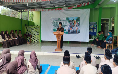 Jadi Pemilih Cerdas, Para Siswa Mamuba Simak Visi Misi Kandidat