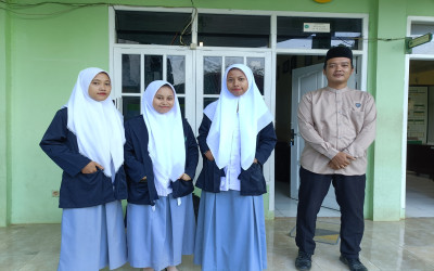 Tiga Siswa Putri Mamuba Ikuti Simulasi KSM 2024